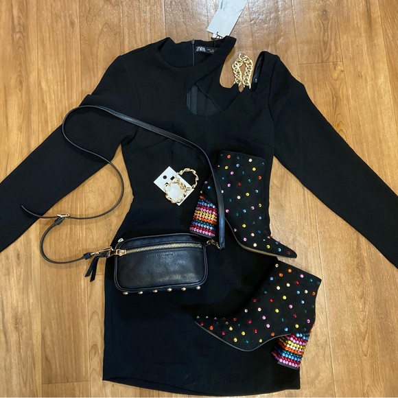 Zara Black Dress with Gold Chain - Picture 10 of 15